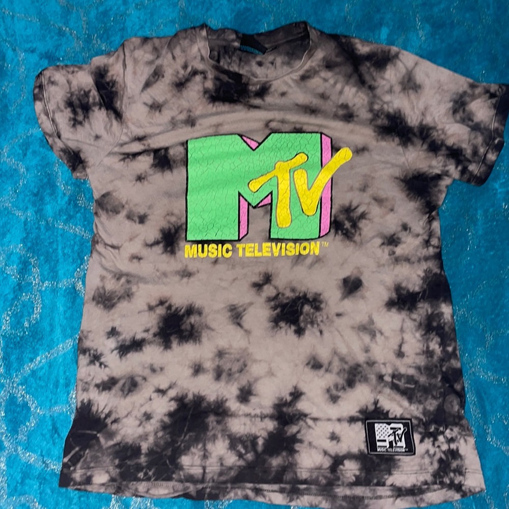 MTV retro top